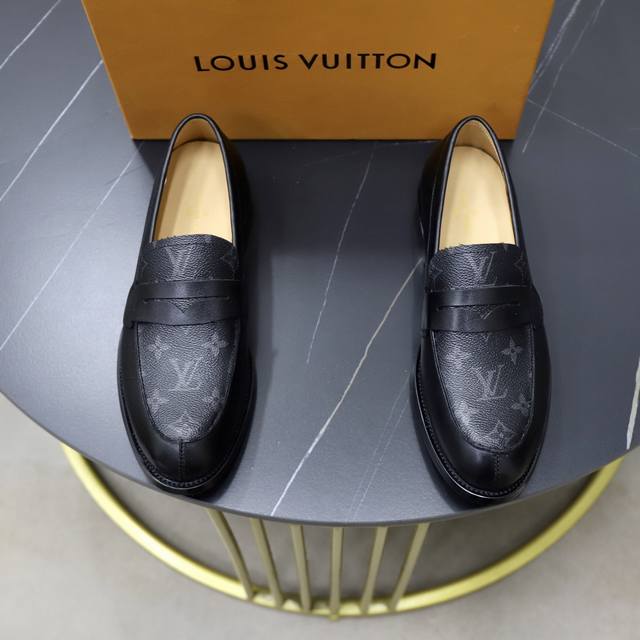 Factory Price p Brand: Louis Vuitton Sizes: 38-44, 45 (customizable) Grade: Cla