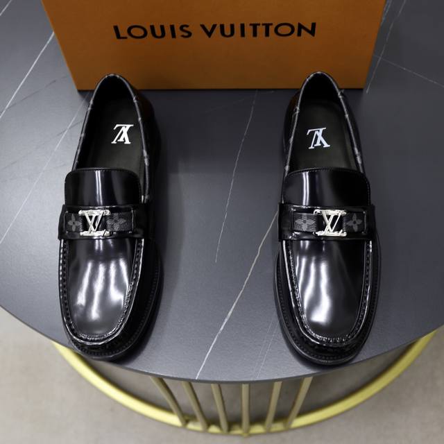 Factory Price (pp): Louis Vuitton Major Loafers (DDD) True to size: 39-44, size