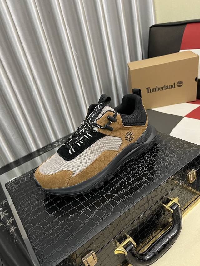 Factory Price (pp): Timberlan boots perfectly complement all outfits! So versat