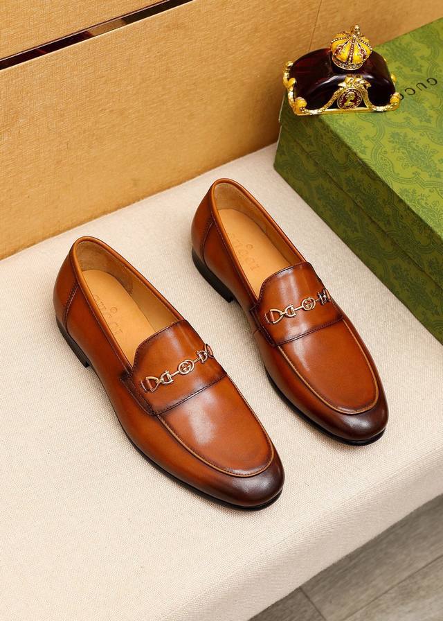 Product Brand: Gucci Casual Leather Shoes True to Size: 38-44, 45 (Custom Made)