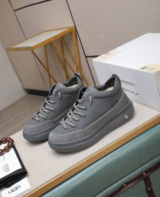 Factory Price p Iuggi New Retro Monogram Men's Shoes Casual and Versatile, High