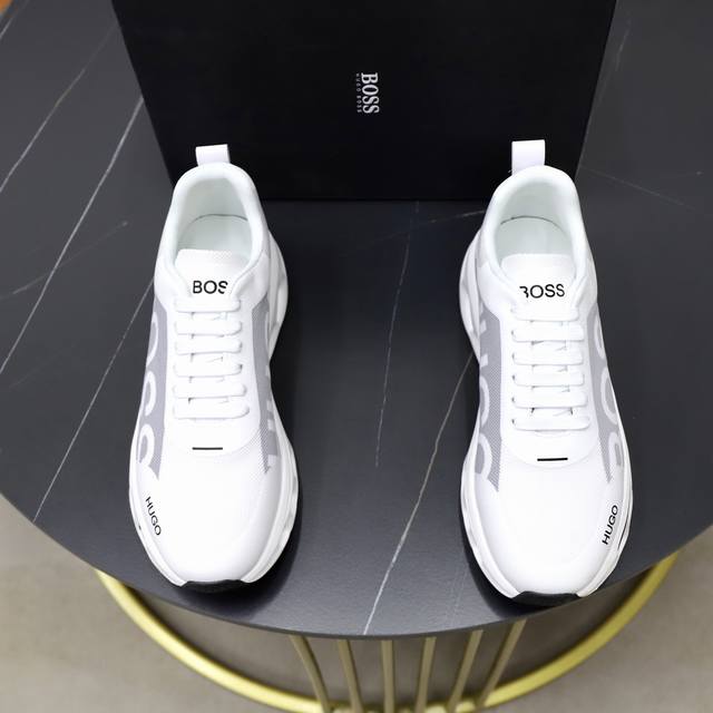 Factory Price (pp): Boss - Upper: Branded fabric and leather patchwork - Lining