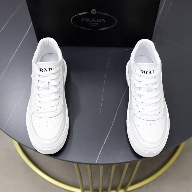 Factory Price (pp): Brand: Prada Standard Sizes: 38