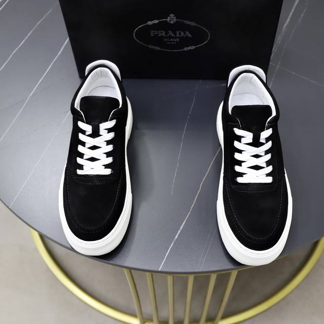 Factory Price (pp): Brand: Prada Standard Sizes: 38