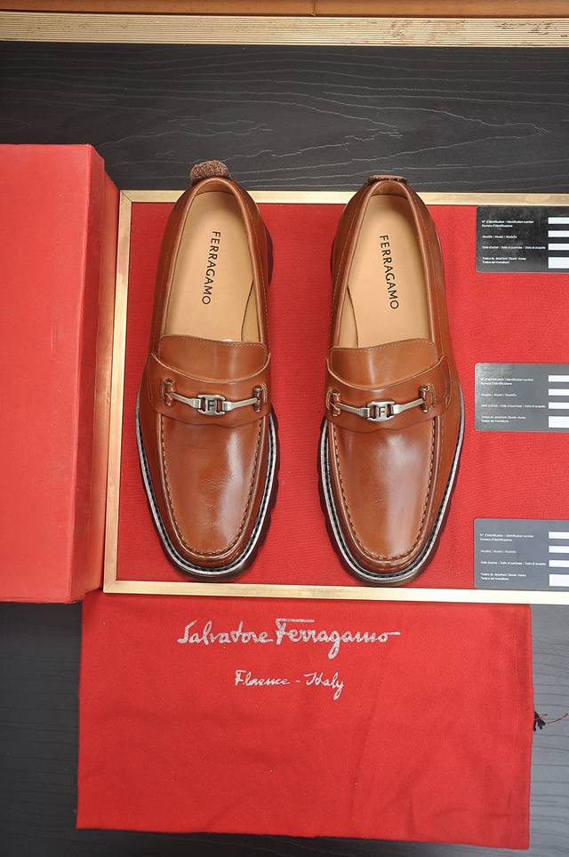 Factory Price Ferragamo, latest model from official stores, original imported s