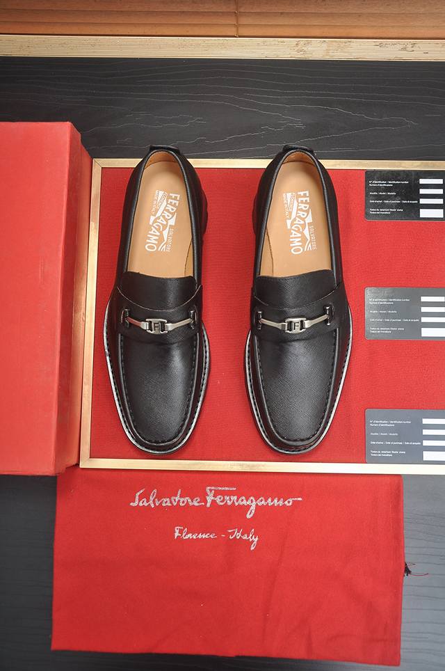 Factory Price Ferragamo, latest model from official stores, original imported s