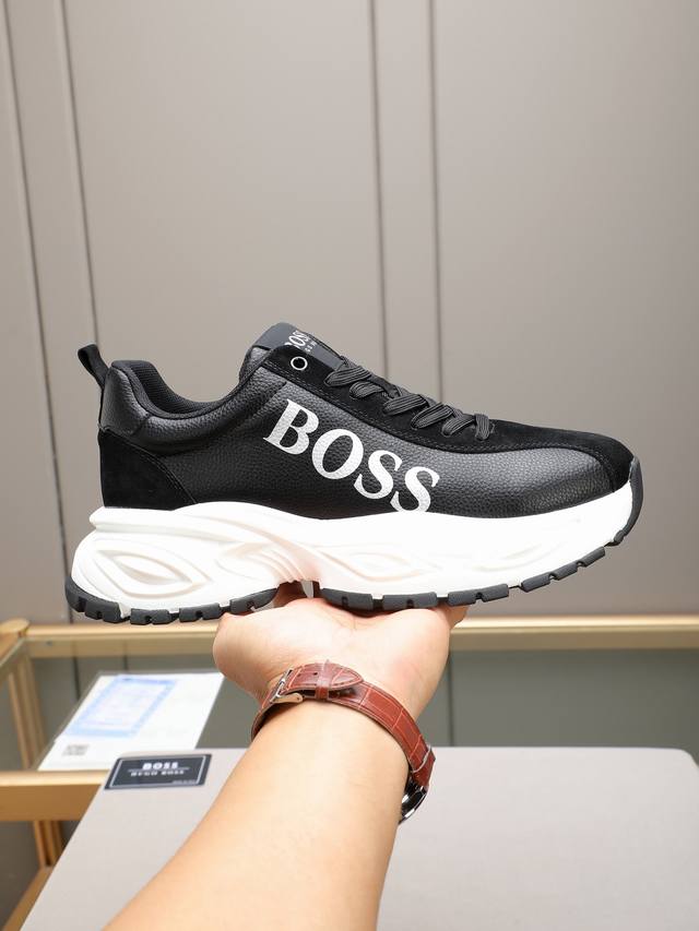 Boss, a top-tier fashion brand, presents a men's shoe that can complement variou