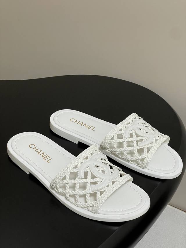 Factory Price p 26p Summer New Chanel Classic Double C One-Strap Slip-On Flat S