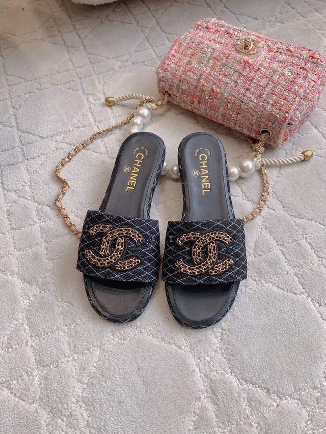 Factory Price p Chane* New Flat Slippers Classic Resort Style Double C Logo Dec