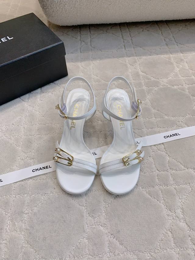 Factory Price p Chane* New Pin High-Heeled Sandals, Exquisite and Delicate, Sup