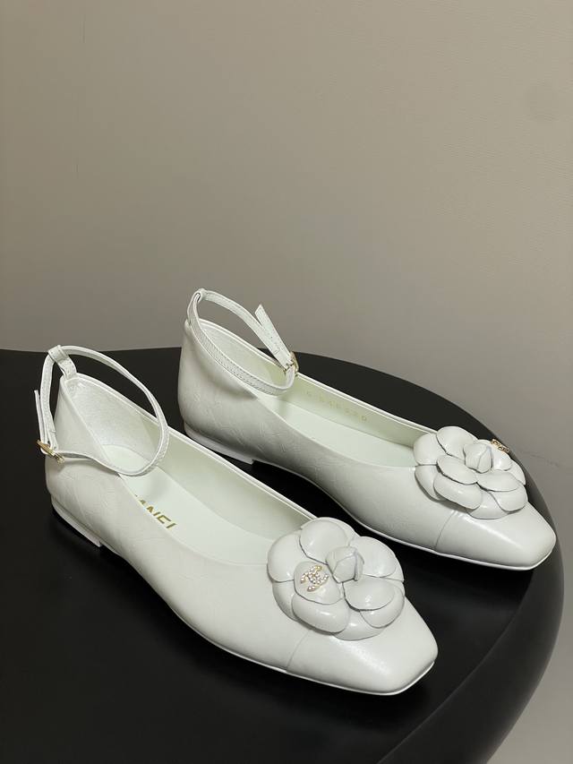 Factory Price p Early Spring New Chanel 26B Camellia Mary Jane Flat Shoes Chanel