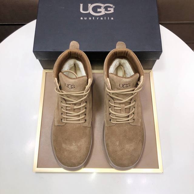 Factory wholesale Ugg genuine wool lining. Please note the original quality and