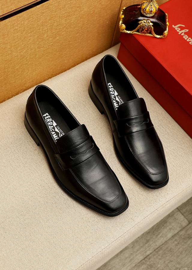 Product Trademark: Ferragamo Casual Leather Shoes True Sizes: 38-44, 45, 46 (Cu