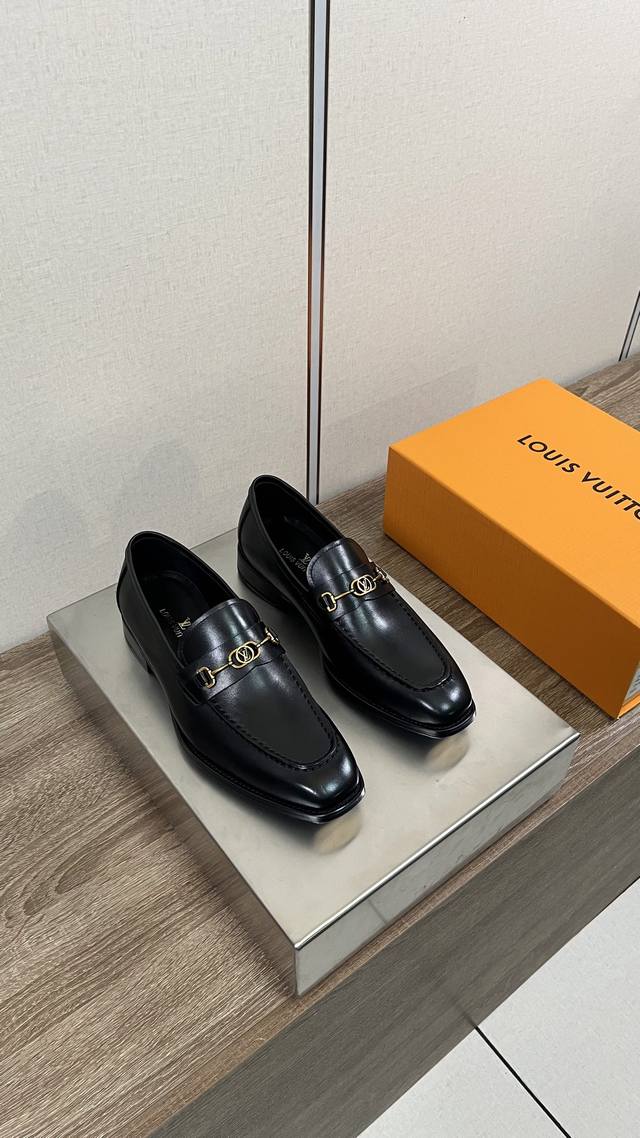 Louis Vuitto* Men's Business Casual Leather Shoes Imported Black Calfskin - Lini