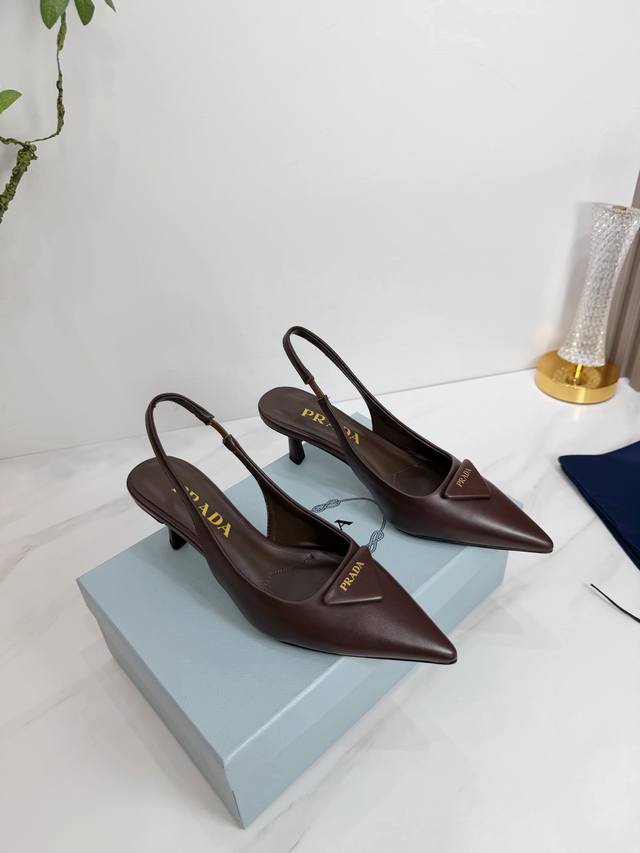 Factory Direct Release 2025 Sss: Prada's latest long and short boots, sandals,