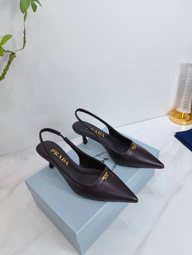 Factory Direct Release 2025 Sss: Prada's latest long and short boots, sandals,