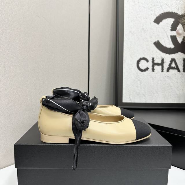 2025 Chanel Must-Have Item for Autumn/Winter!! A must-have for fashionistas, thi