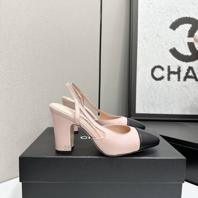 Chan*L Classic Slingback Chanel Sandals! Flats! Just like Coco Chanel said: Fash