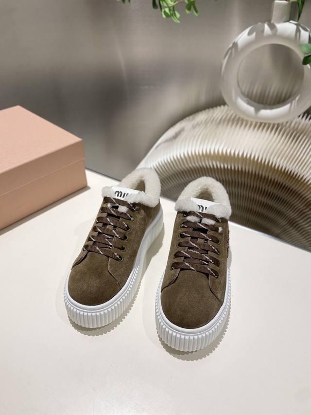 Factory Price pp Maoli 2025 Miu Miu Autumn/Winter New Thick-Soled Biscuit Shoes