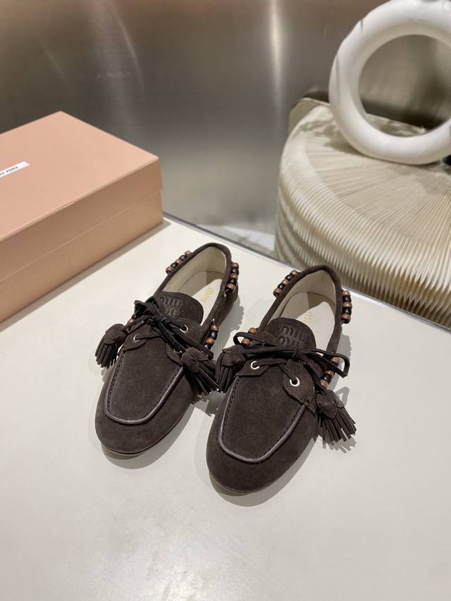 Factory direct single shoes/slippers 330 Miu Miu 2025 distressed lace-up eyelet