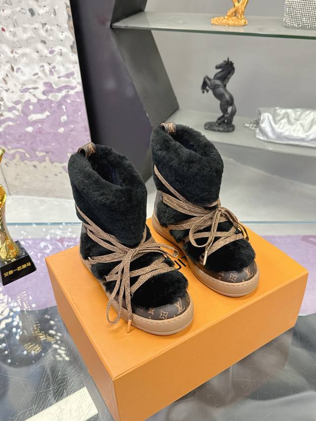 Factory Price: Louis Vuitton Autumn/Winter Newest Snow Boots Many celebrities an