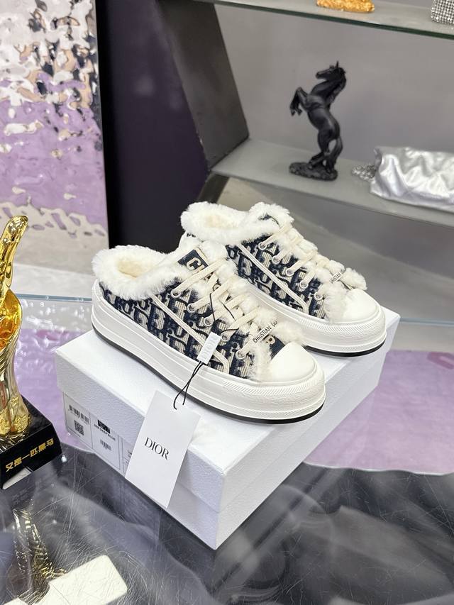 Factory Price: 'Dior Monogram Embroidery Wool Platform Slip-on Canvas Shoes Casu