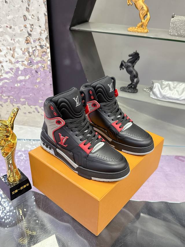 Factory Price: Lv2025 Milan Runway Men's Latest Shipment Lvtrainer High-Top Snea