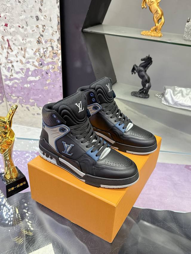 Factory Price: Lv2025 Milan Runway Men's Latest Shipment Lvtrainer High-Top Snea