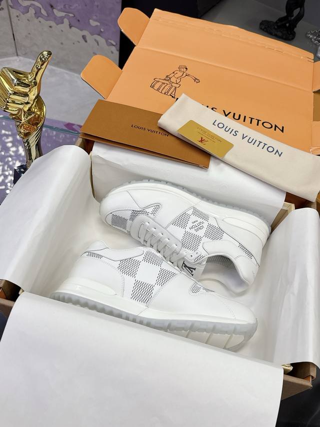 Factory Price (pp): Louis Vuitton Lv Men's Shoes Series, Sports Shoes Series, T