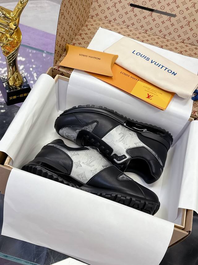 Factory Price (pp): Louis Vuitton Lv Men's Shoes Series, Sports Shoes Series, T