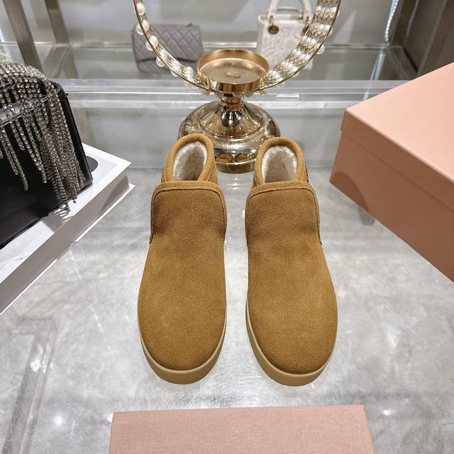 Factory direct Miu Miu fur slippers, 2025 Autumn/Winter new style cotton shoes