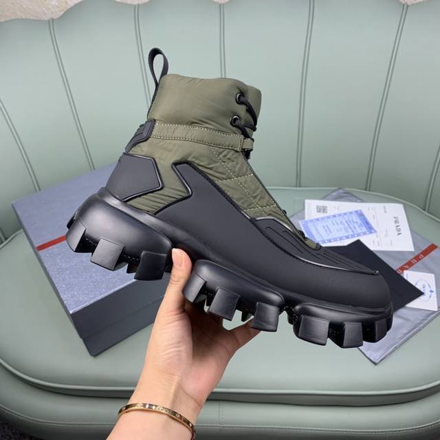 Factory Price (pp): Prada Fall/Winter Hot Selling Men's Shoes, Official Website