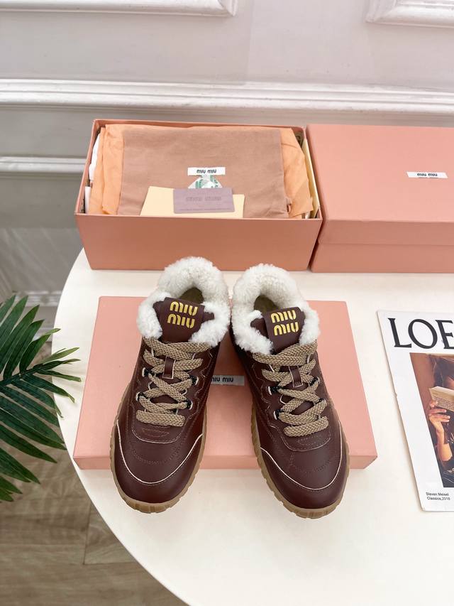 Miu Miu 25 The latest runway style 2025 Fall/Winter new arrival, the Tyre series