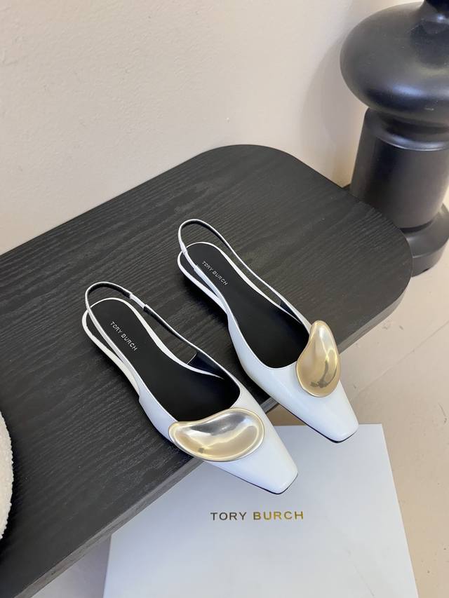 Tory Burch 26Ss Spring/Summer Open-Back Patent Leather Sandals - Simple and Vers