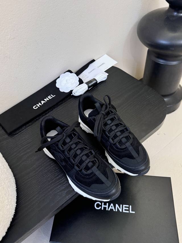 Chanel 2025 New Style Suede Round Toe Panda Diamond Pattern Thick Sole Sneakers