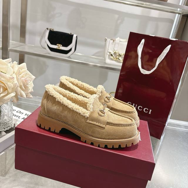 New Winter Women's Horsebit Loafers with Wool Lining Exquisite details infuse th