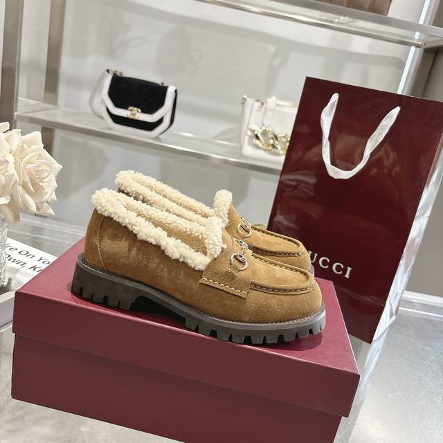 New Winter Women's Horsebit Loafers with Wool Lining Exquisite details infuse th