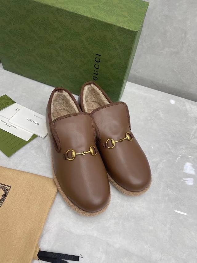 Gucci official website new women's autumn/winter wool loafers, cowhide upper wit