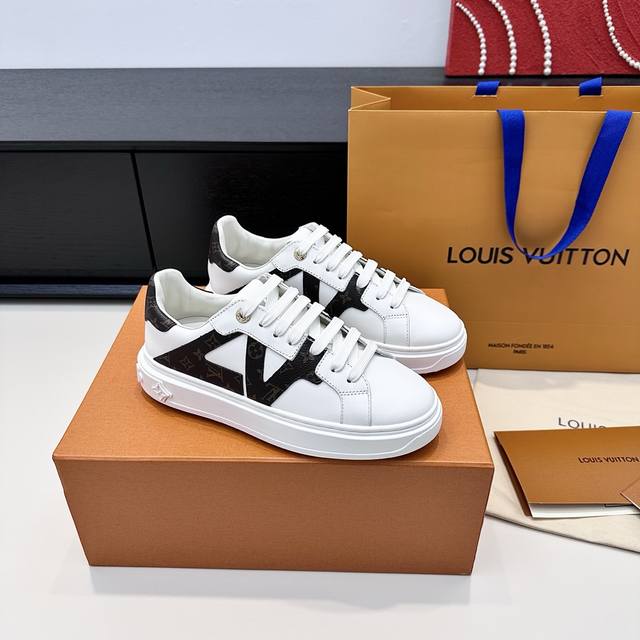LV 2025 New Platform White Sneakers. White leather and monogram elements create
