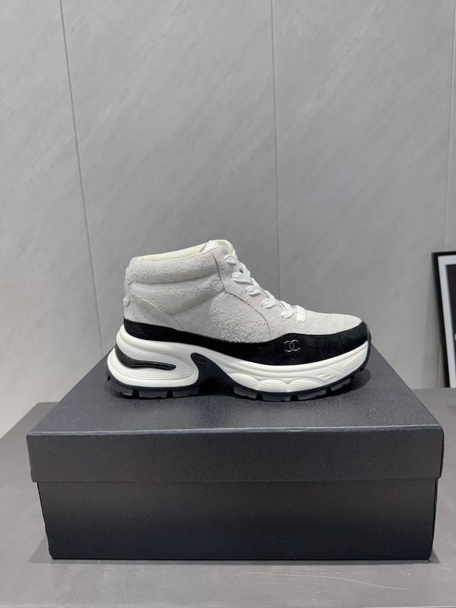 Factory Direct: Exclusive Top-Tier Version Chanel 2025 VS Early Autumn Hot Casu