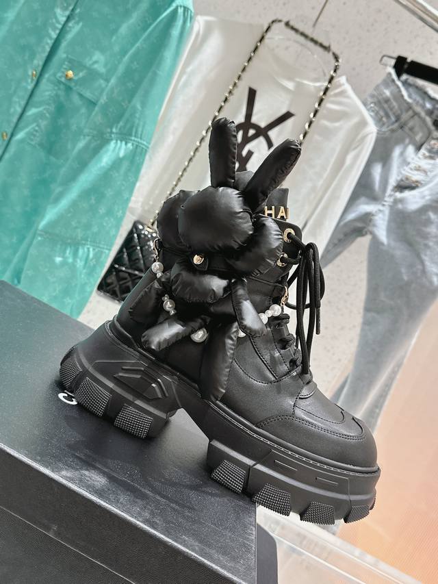 Autumn/Winter Doll-Decorated Motorcycle Boots, Trendy Fashionable Sexy Girl Dol