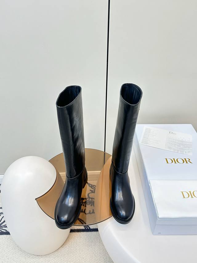 Dior Retro British Style Brogue New Knight Boots Versatile last, slim fit Yyds.