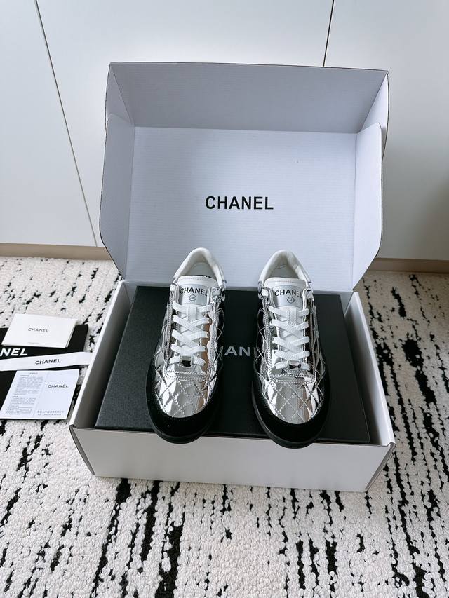 Factory direct price (retailer grade) +10 RMB for the box. Chanel 26A, latest o