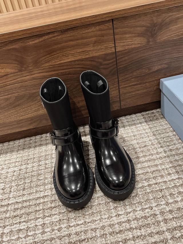 Belt Buckle# Prada patchwork motorcycle ankle boots. Especially this year's star