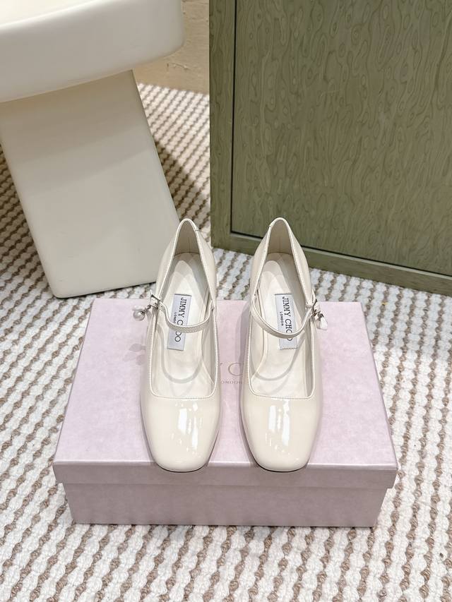 Dongguan-level proxy purchase Jimmy Choo Pearl Pendant Mary Jane High Heels!! El