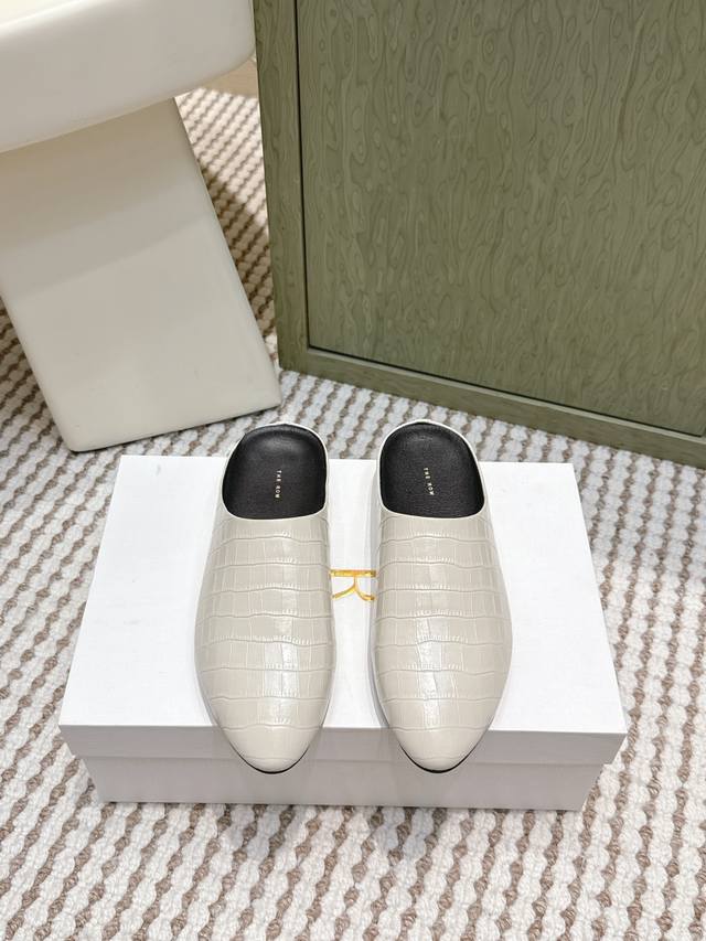Retail-grade The Row 25Ss embossed cowhide flat mule slippers The embossed leath