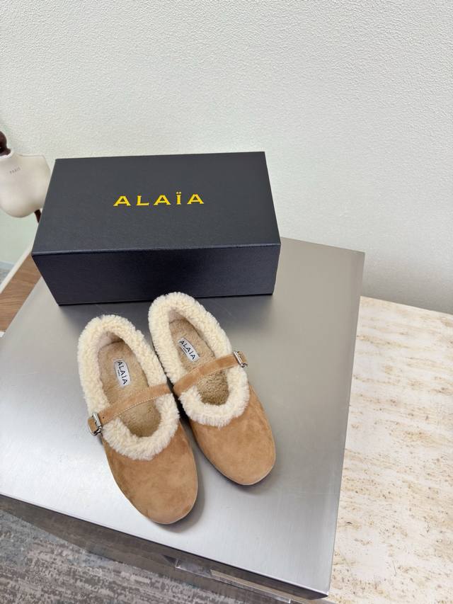 Mary Jane Shoes with Suede and Wool Lining Comfortable and Warm Alaia Love at F