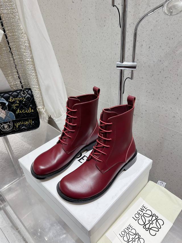 Factory Direct Loewe Autumn/Winter New Lace-up Round Toe Cowhide Flat Fashion B