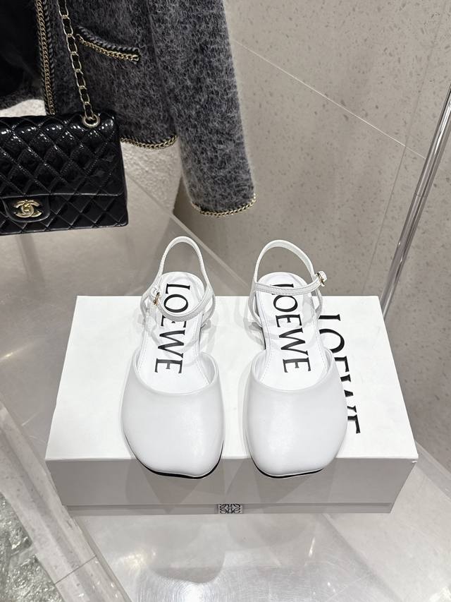 Retail-grade Loewe 2025 Spring/Summer New Fashion Sandals This year's hottest br