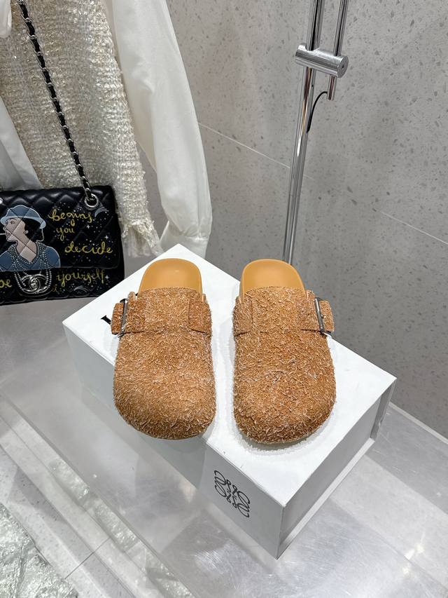 Retail-grade Loewe 2025Ss Birkenstock Mules From the runway, continuing designer
